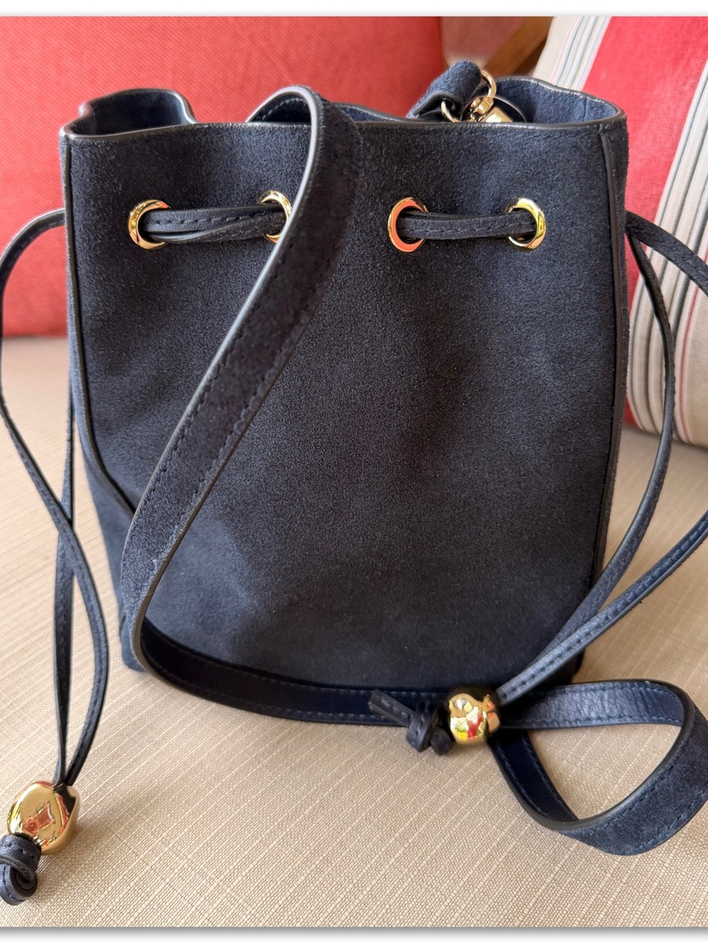 Madewell Mini Drawstring Crossbody Bucket Bag - Picture 3 of 10